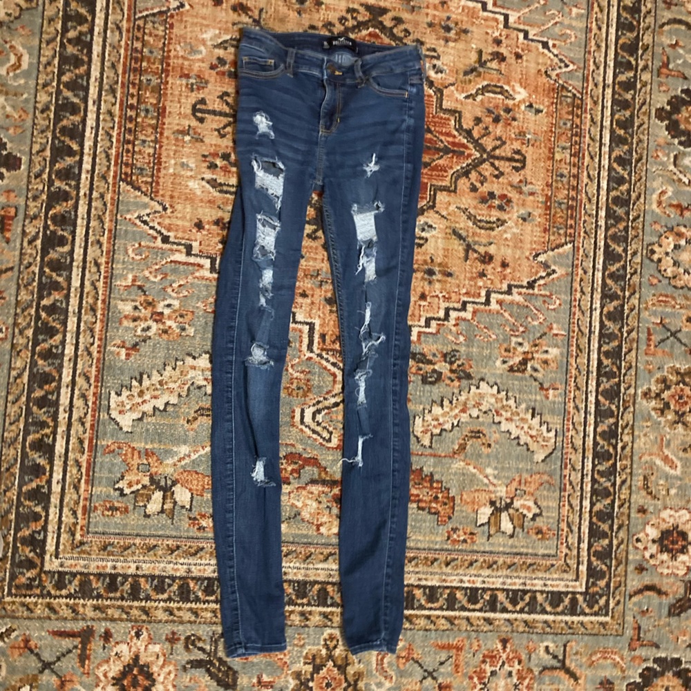 Hollister Destroyed Jeans Size 0L